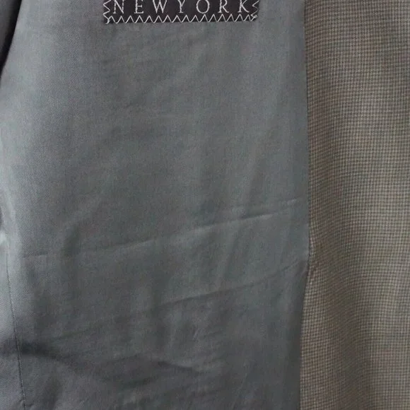 Gieves & Hawkes Savile Row Dover 1005 Wool Gray Brown Plaid Sport Coat Sz 42R